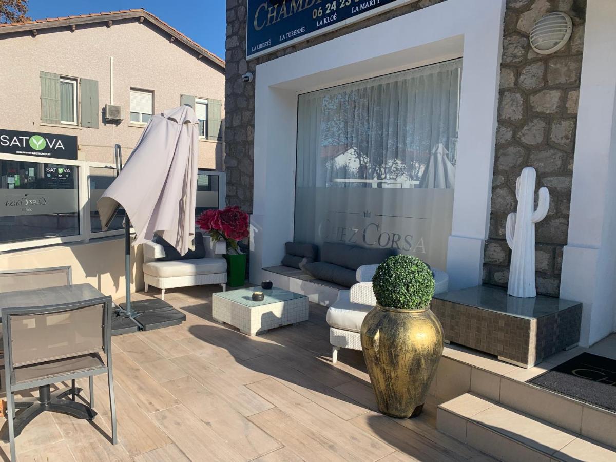 La Corsa Familiale Deluxe Bed and breakfast *